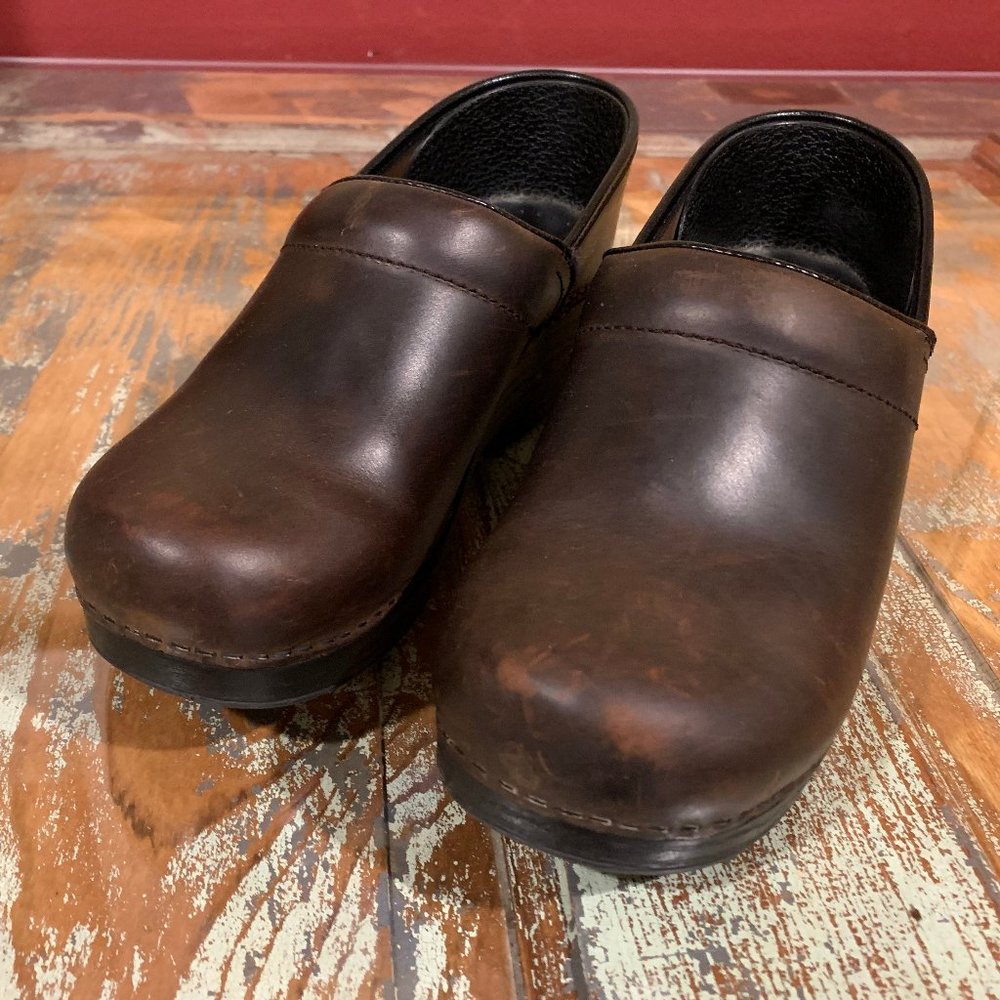 Dansko - Professional Clog, 38, Antique Brown